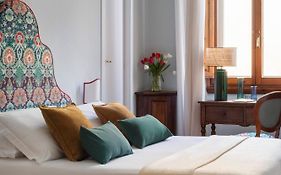 Hotel Galileo